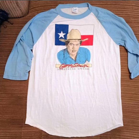 Vintage George Strait T-shirt Size Large Made In Usa By Sports Wear - Picture 1 of 5
